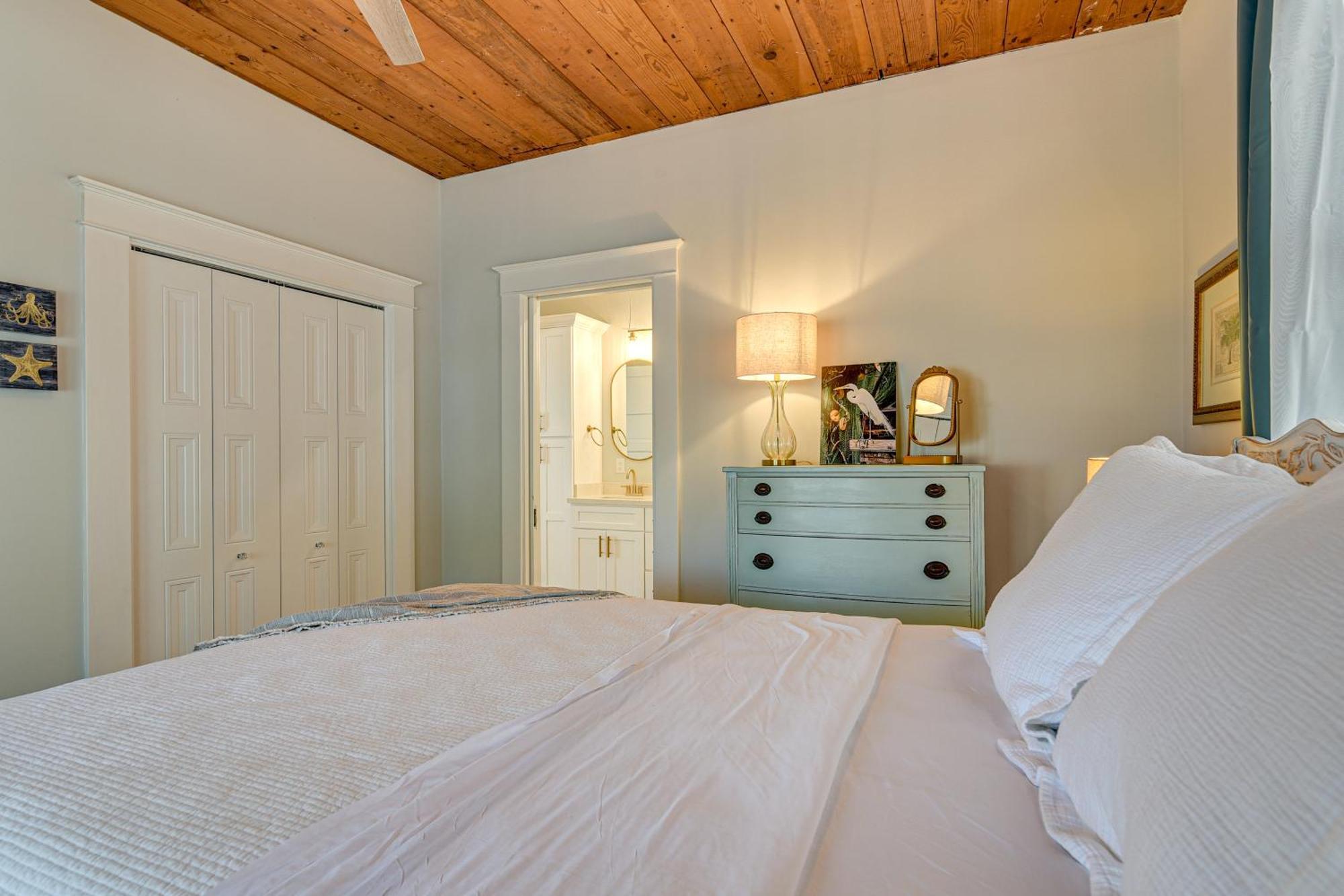 Walk To Galveston Beach Texas Home With Fenced Yard المظهر الخارجي الصورة